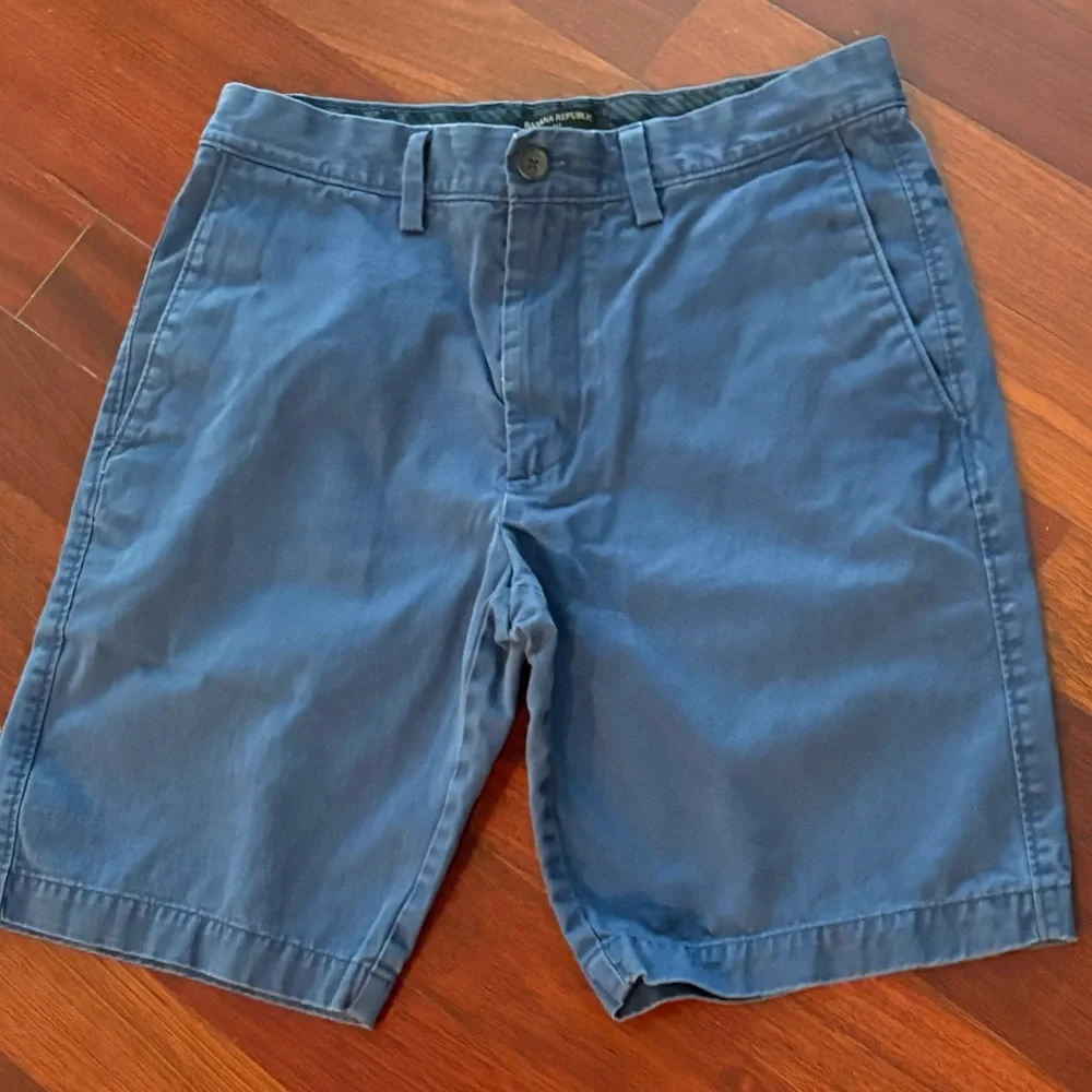 Banana Republic Deck Shorts Men’s Blue Button Front Casual Summer Golf Size 30